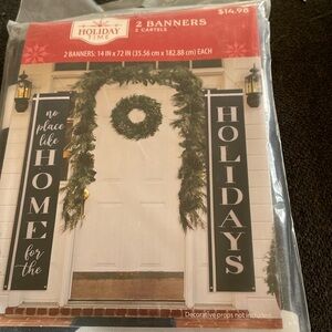 Newton the package it’s the place home for the holidays new with tags